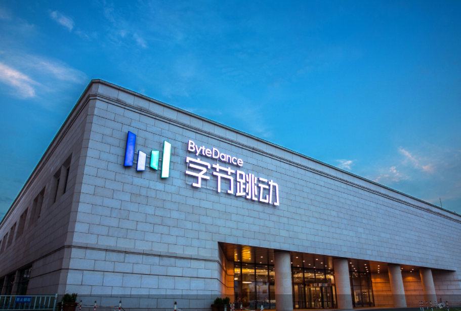 澎湃新闻App获用户青睐，新闻阅读新选择引关注